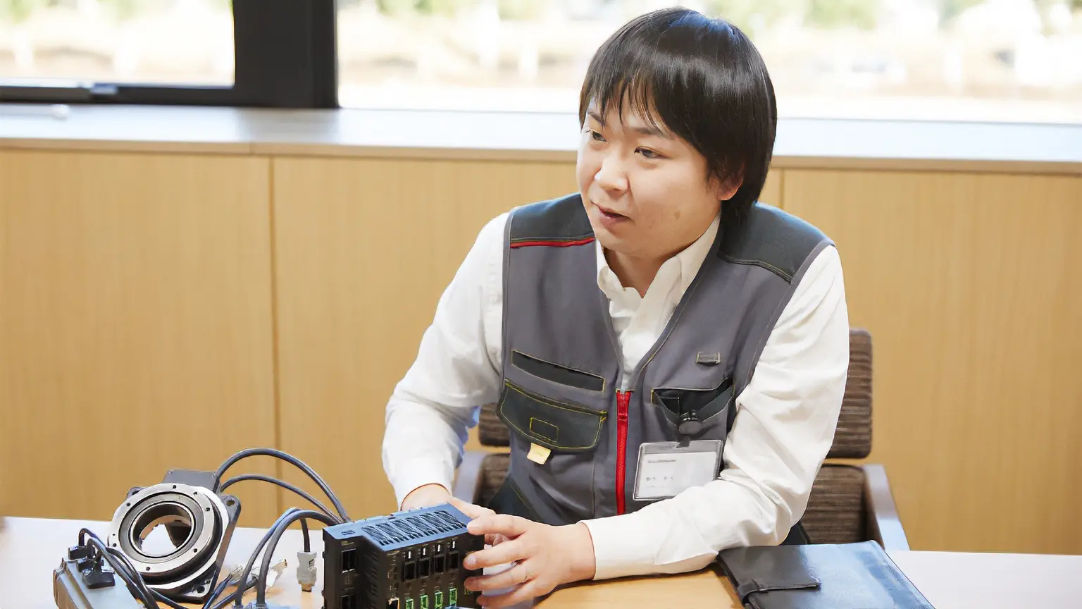 控制機器系統事業部 控制技術部 主任 鈴木史人